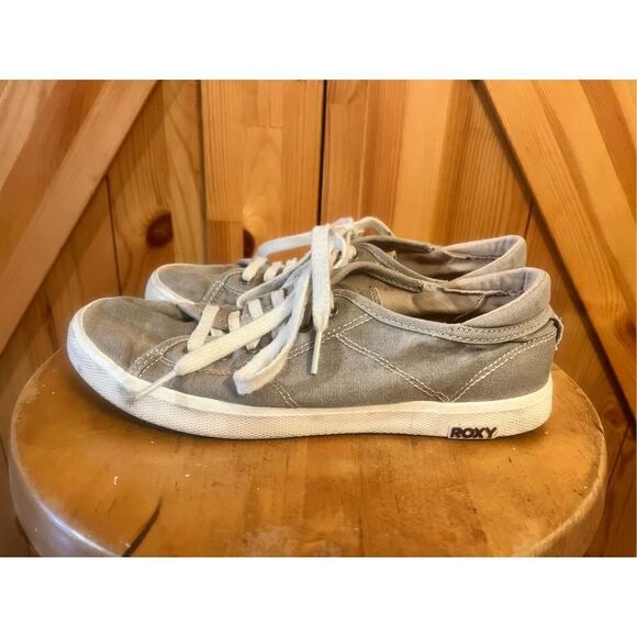 Roxy Women 8 Sneakers - Picture 1 of 8